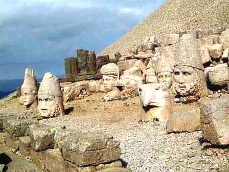 mont nemrut - turquie